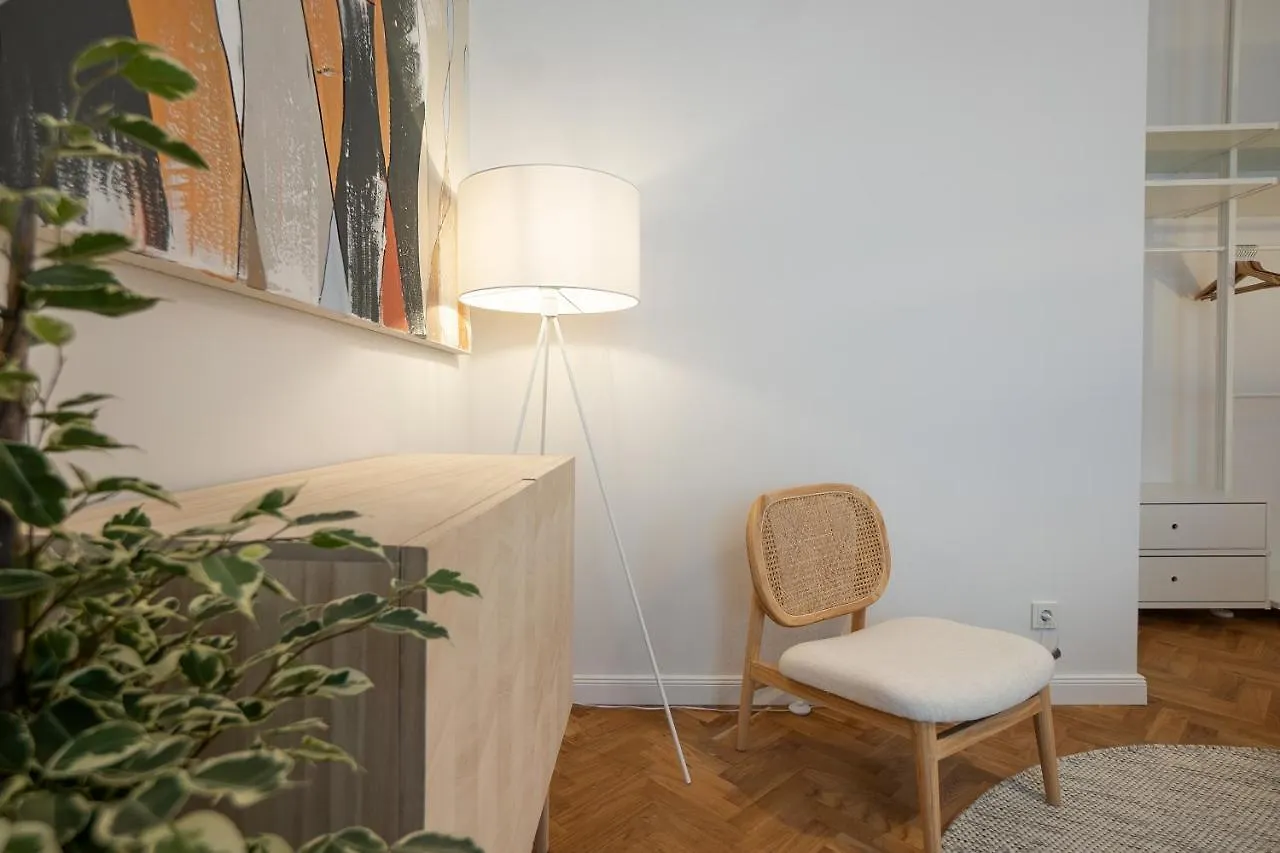 Chic 94M2 Apartment With A King-Size Bed Vienna Austria