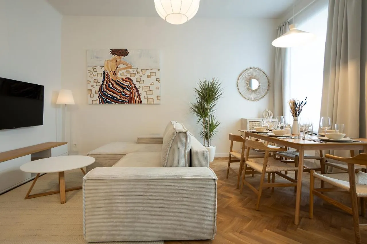 Chic 94M2 Apartment With A King-Size Bed Vienna 0*,